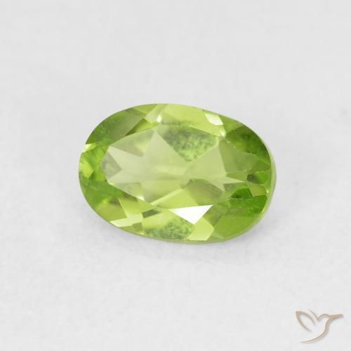 9,17 ctw natürlicher Mittelgrün Peridot, Oval, VVS-VS