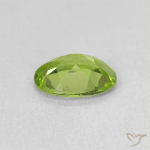 9,17 ctw natürlicher Mittelgrün Peridot, Oval, VS