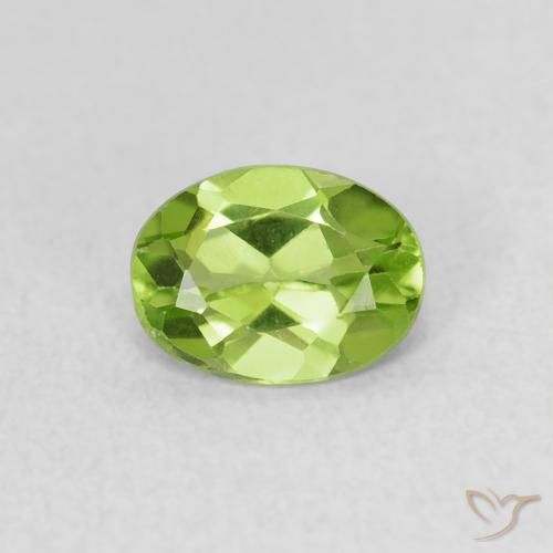 0.73ct Natürlicher Mittelgrün Peridot, Oval, VS