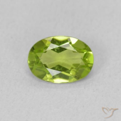 0.84ct Natürlicher Lebendiges grün Peridot, Oval, VVS-VS