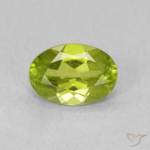 0.85ct Natürlicher Mittelgrün Peridot, Oval, VS