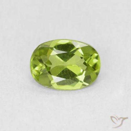 0.76ct Natürlicher Mittelgrün Peridot, Oval, VS