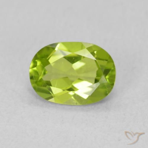 0.89ct Natürlicher hellgrün Peridot, Oval, VS