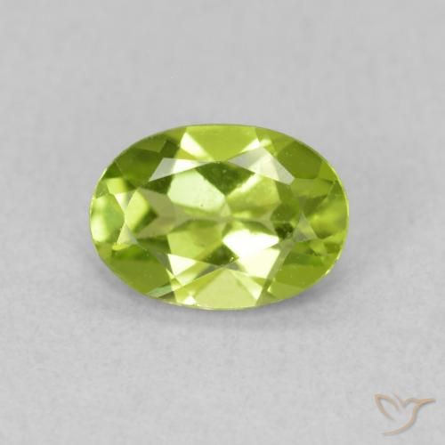 0.82ct Natürlicher Mittelgrün Peridot, Oval, VS