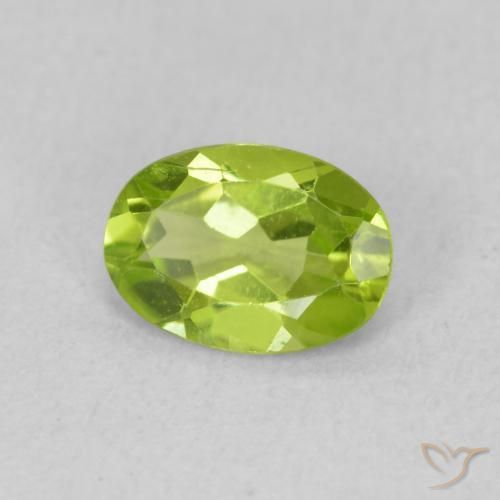 9,17 ctw natürlicher Mittelgrün Peridot, Oval, VS