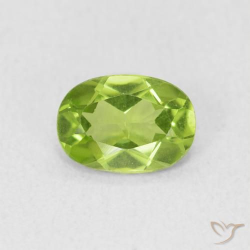 0.85ct Natürlicher Lebendiges grün Peridot, Oval, VS