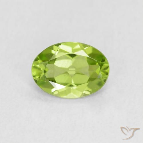 0.72ct Natürlicher Leichtes lebendiges Grün Peridot, Oval, VS