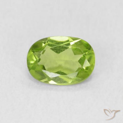 0.90ct Natürlicher Leichtes lebendiges Grün Peridot, Oval, VS
