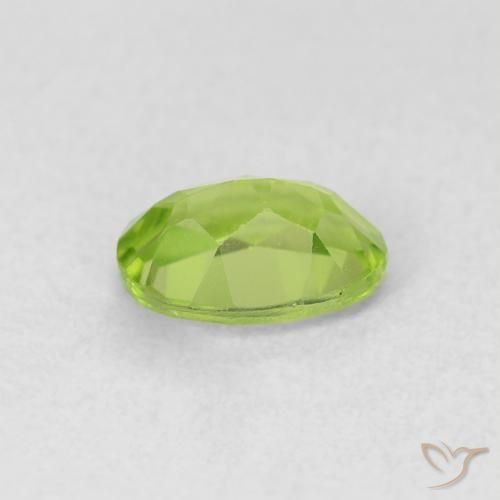 9,17 ctw natürlicher Mittelgrün Peridot, Oval, VS
