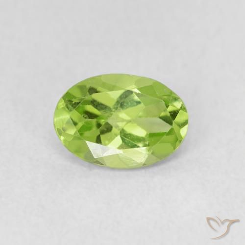 0.78ct Natürlicher Lebendiges grün Peridot, Oval, VS