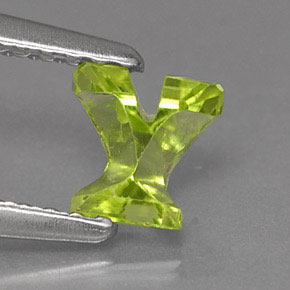 0,46 ctw natürlicher grüner Peridot, Fantasieschliff, VS