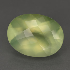 9,74 ctw natürlicher grüner Prehnit, Transparent, Transparent / Lichtdurchlässig