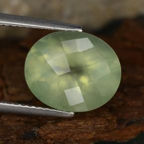 4,78 ctw natürlicher grüner Prehnit, Oval Schliff, Lichtdurchlässig