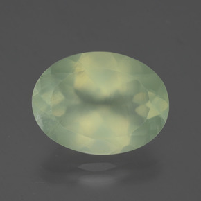 8,36 ctw natürlicher grüner Prehnit, Oval Schliff, Transparent