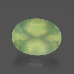 8,66 ctw natürlicher grüner Prehnit, Oval Schliff, Transparent