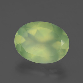 8,66 ctw natürlicher grüner Prehnit, Oval Schliff, Transparent