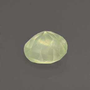 1,86 ctw natürlicher grüner Prehnit, Transparent, Transparent / Lichtdurchlässig