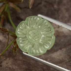 4,48 ctw natürlicher grüner Prehnit, Blumenschliff, Lichtdurchlässig