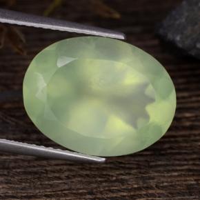8,85 ctw natürlicher grüner Prehnit, Oval Schliff, Lichtdurchlässig