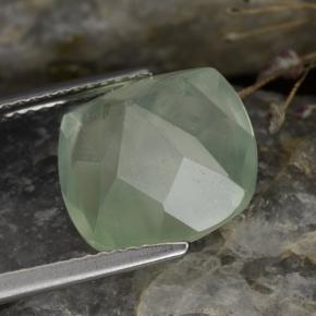 6,59 ctw natürlicher grüner Prehnit, Kissenschliff, Lichtdurchlässig