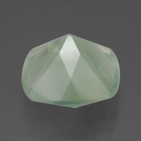 6,85 ctw natürlicher grüner Prehnit, Transparent, Transparent / Lichtdurchlässig