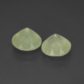 3.98 ct natürliche Medium Green  Prehnit-Edelsteine, Transparent, Transparent / Lichtdurchlässig