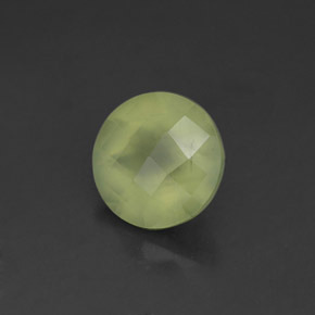 1,94 ctw natürlicher grüner Prehnit, Rundschliff, Transparent