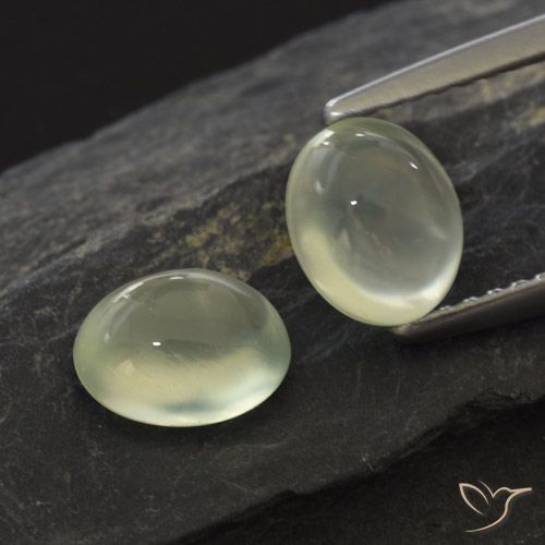 1.99ctw Natürlicher Olive Green  Prehnit, Oval, Transparent
