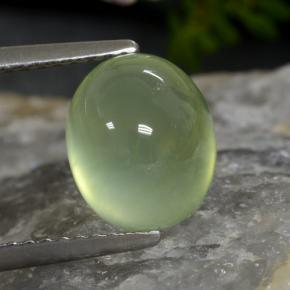 3,45 ctw natürlicher grüner Prehnit, Oval Schliff, Lichtdurchlässig