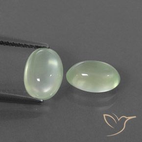 2.46ctw Natürlicher Pale Pear Green  Prehnit, Oval, Transparent / Lichtdurchlässig