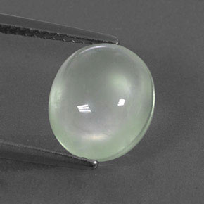 3,95 ctw natürlicher grüner Prehnit, Oval Schliff, Transparent