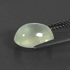3,09 ctw natürlicher grüner Prehnit, Transparent, Transparent / Lichtdurchlässig