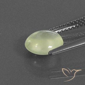 9,17 ctw natürlicher Olive Green  Prehnit, Oval, Transparent