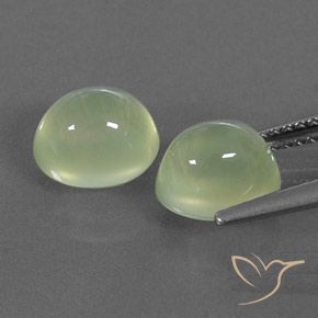 4.71 ct natürliche Medium Green  Prehnit-Edelsteine, Oval, Transparent / Lichtdurchlässig