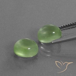 4.86 ct natürliche Blasses Limettengrün Prehnit-Edelsteine, Oval, Transparent