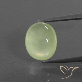 3.62ct Natürlicher limettengrün Prehnit, Oval, Transparent / Lichtdurchlässig