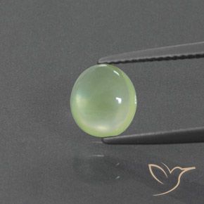 1.76ct Natürlicher Blasses Limettengrün Prehnit, Oval, Transparent