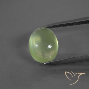 2.98ct Natürlicher Mittelgrün Prehnit, Oval, Transparent