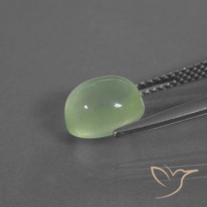 9,17 ctw natürlicher Mittelgrün Prehnit, Oval, Transparent / Lichtdurchlässig