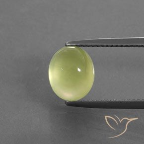 3.66ct Natürlicher hellgelb Prehnit, Oval, Transparent / Lichtdurchlässig