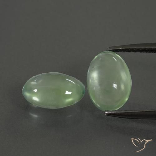 3.48ctw Natürlicher Warmes Grün Prehnit, Oval, Transparent