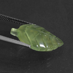 9,17 ctw natürlicher Grün Prehnit, Ausgefallene Form, Lichtdurchlässig