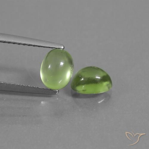 2.28ctw Natürlicher Warmes Grün Prehnit, Oval, Transparent