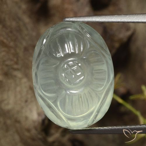 18.48ct Natürlicher Sehr helles Grün Prehnit, Blumen-Schliff, Lichtdurchlässig