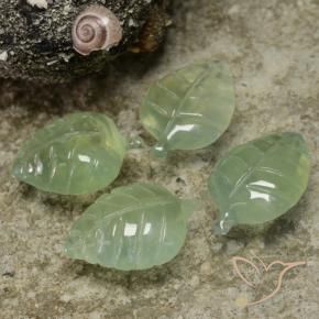 17.67 ct natürliche Blasses Limettengrün Prehnit-Edelsteine, Blumen-Schliff, Transparent