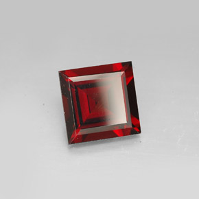 3,96 ctw natürlicher roter Pyrop, Quadrat, VVS