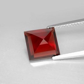 3,96 ctw natürlicher roter Pyrop, Quadrat, VVS