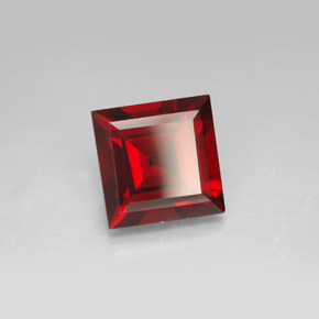 4,36 ctw natürlicher roter Pyrop, Quadrat, VVS