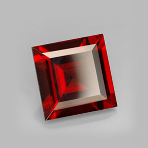 3,71 ctw natürlicher roter Pyrop, Quadrat, VVS