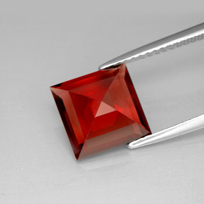 3,82 ctw natürlicher roter Pyrop, Quadrat, VVS